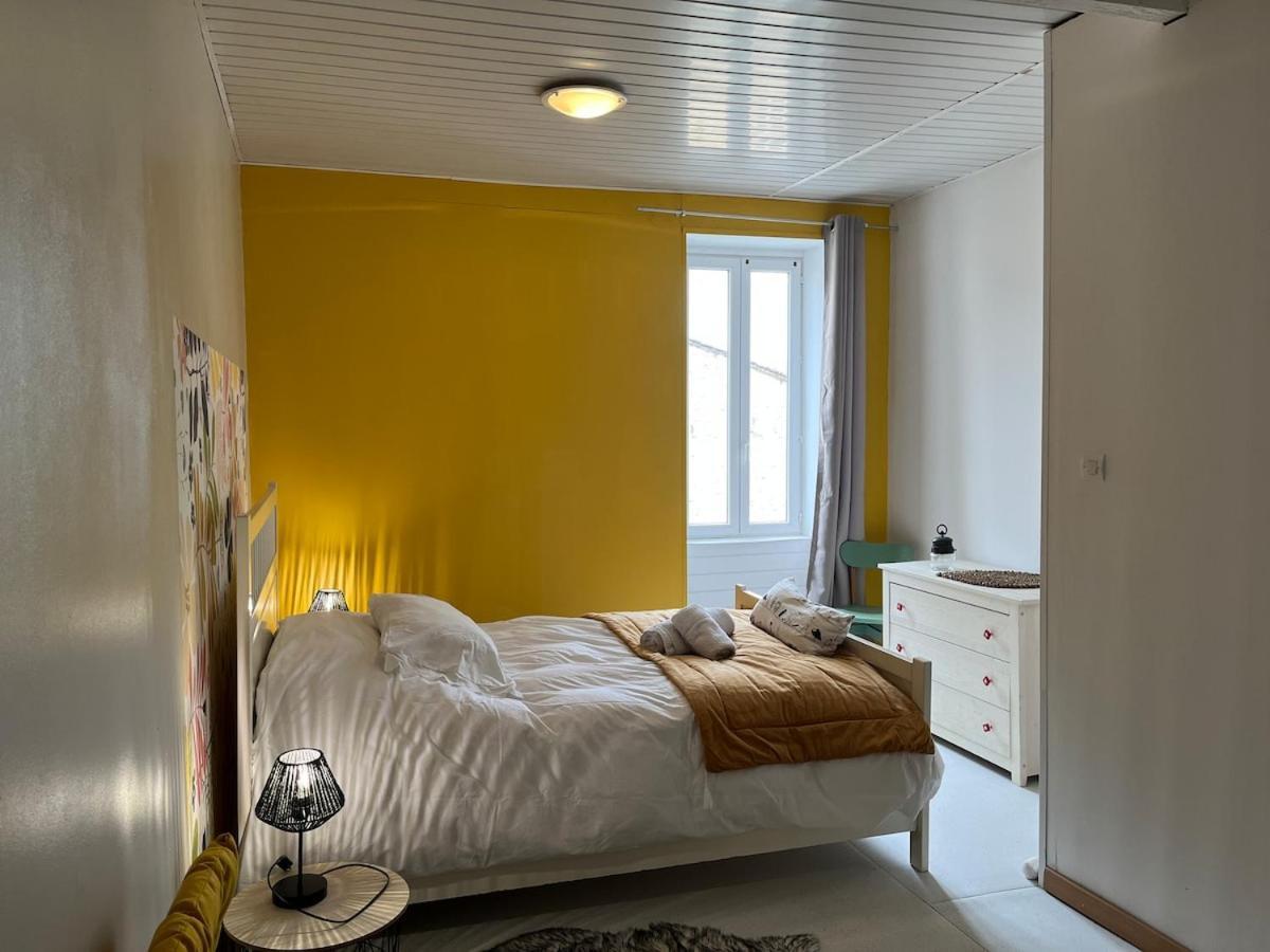 Logis En Perigord - Entre Bastides Et Vignobles - 2 Personnes Apartment Saint-Aubin-de-Lanquais Exterior photo